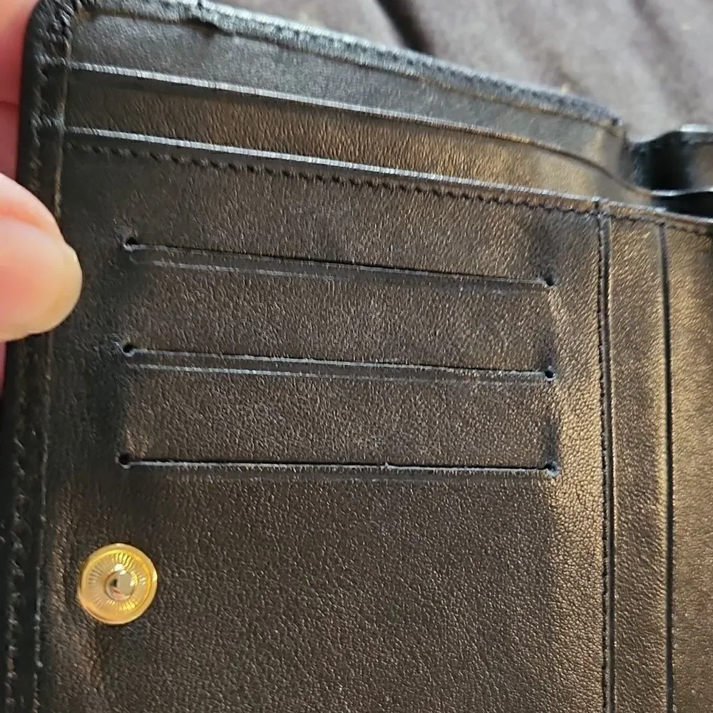 Italian black wallet bramani Italian design with snap and zipper section EUC